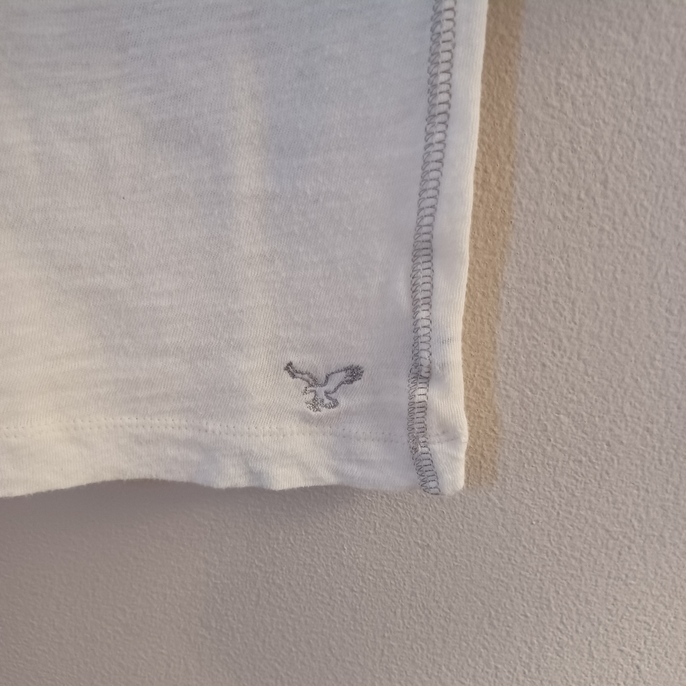 American Eagle 3/4 sleeve top - Picture 2 of 4